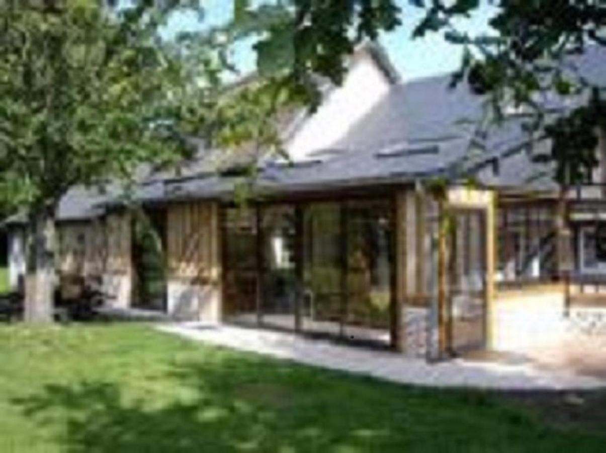 Gite Le Moulin Des 4 Vaux Saint-Etienne-la-Thillaye ภายนอก รูปภาพ