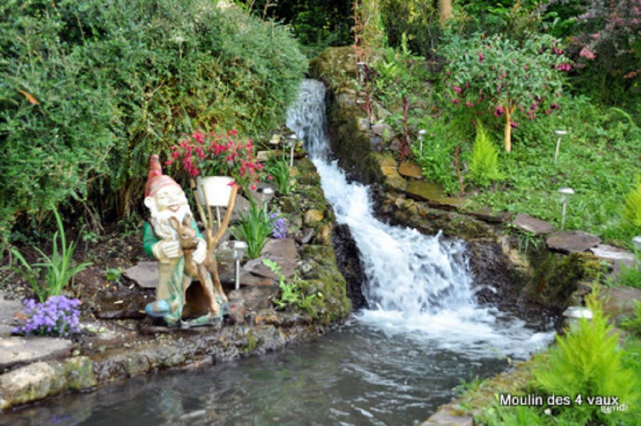 Gite Le Moulin Des 4 Vaux Saint-Etienne-la-Thillaye ภายนอก รูปภาพ